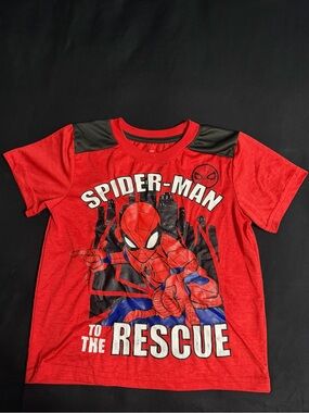 Marvel Red Spider-Man 'To The Rescue' Short Sleeve Tee